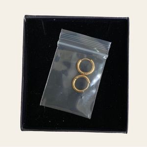 8mm Gold Huggie Hoop Earrings